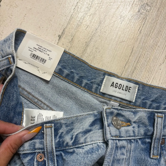 NWT Agolde Parker Vintage Cut Off Denim Shorts Size 31 - Picture 3 of 7